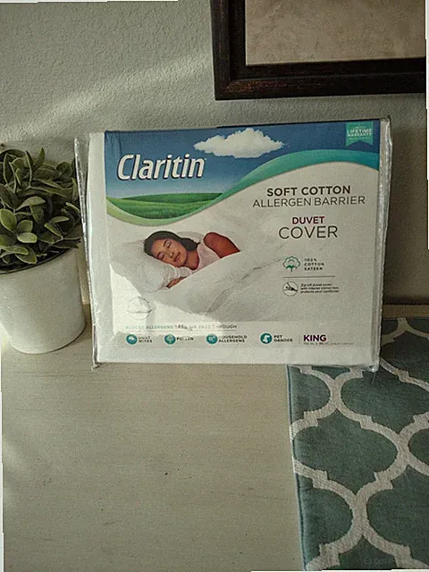 Claritin Soft Cotton Allergen Barrier Duvet Cover - White - Size: King
